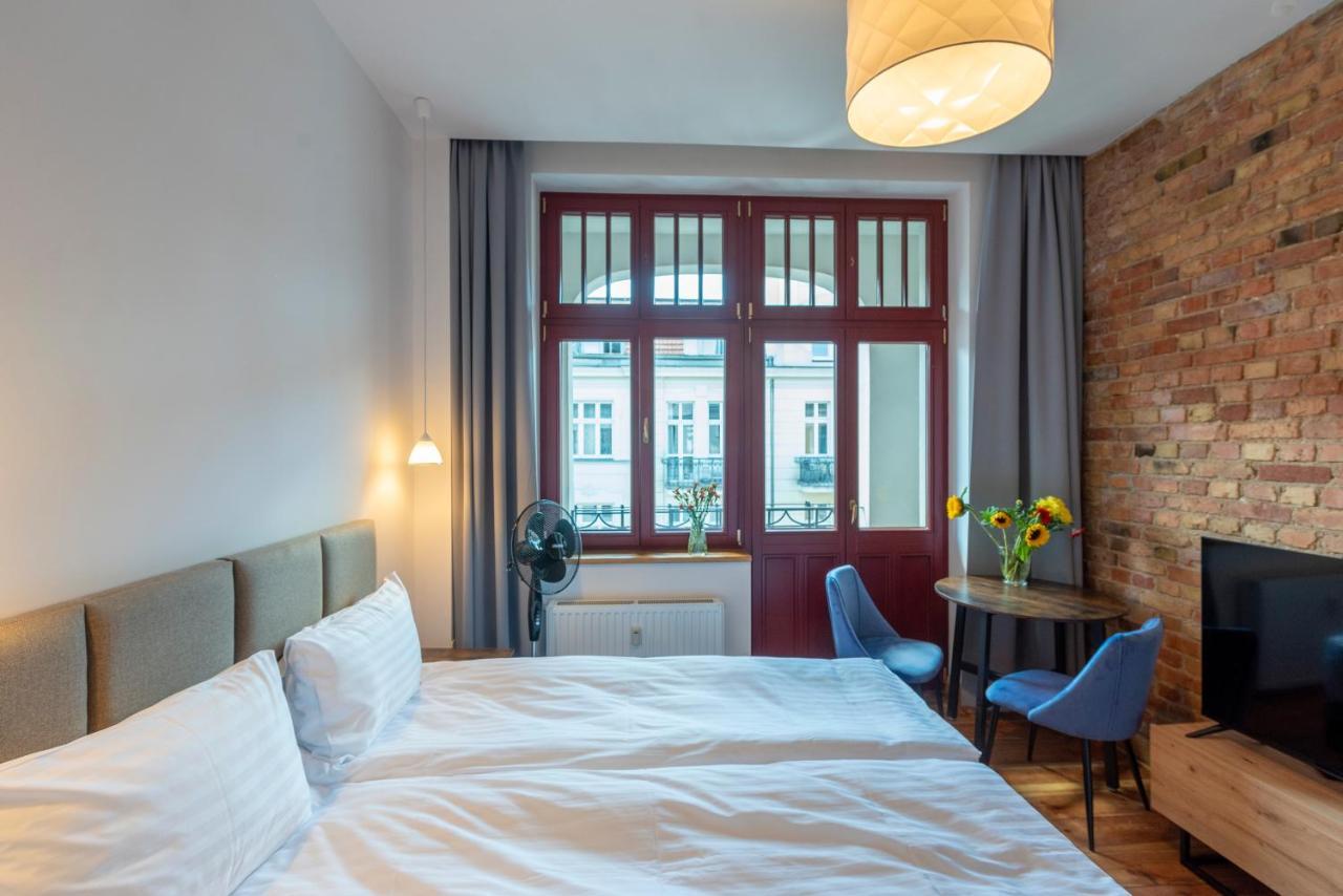 Provenir Kwiatowa 5 Poznań
